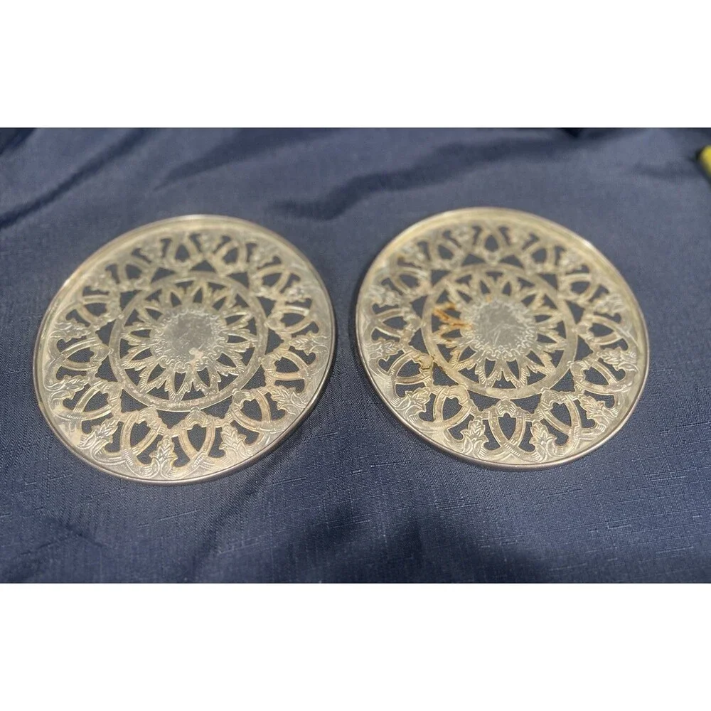 Leonard Silver Plate Glass Trivets Hot Plate Ornate Pierced Design 6 1/8” VTG